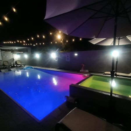 Aquaville Dorado Moderna A Studio 7 エクステリア 写真
