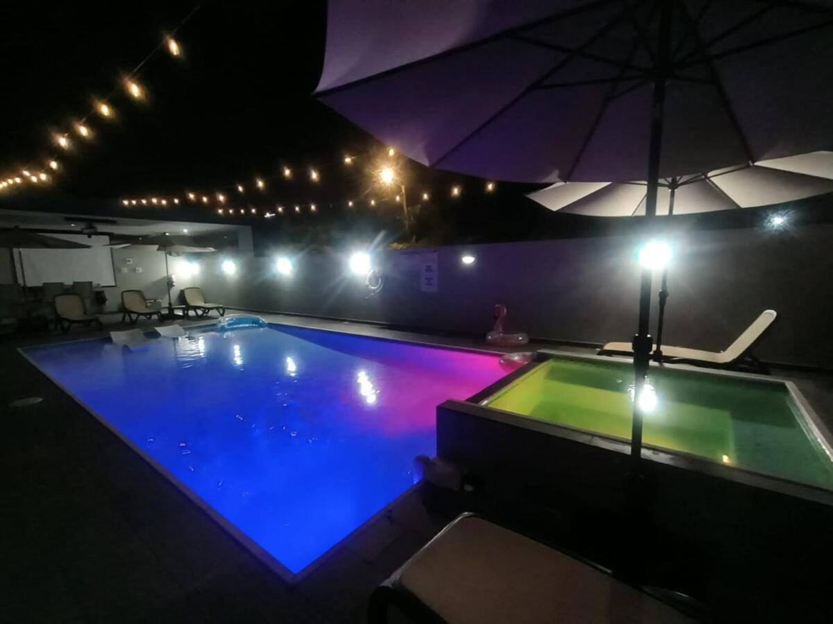 Aquaville Dorado Moderna A Studio 7 エクステリア 写真
