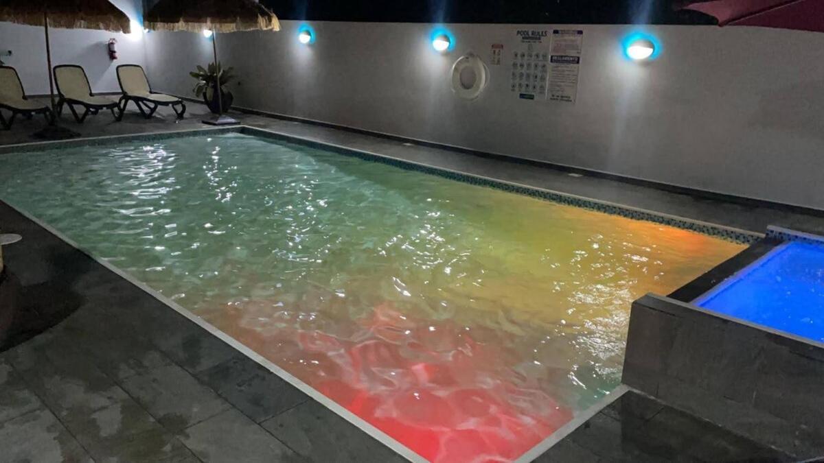 Aquaville Dorado Moderna A Studio 7 エクステリア 写真
